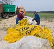 Półmetek akcji ?Folia znika z budowy?