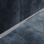 Praktyczny minimalizm – niewidoczny odpływ prysznicowy