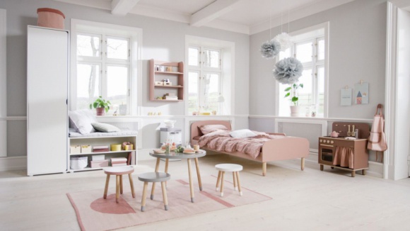 Dom, LIFESTYLE - Aranżacja pokoju dziecięcego stanowi duże wyzwanie, ponieważ zainteresowania najmłodszych dynamicznie się zmieniają. Jak znaleźć złoty środek? Ciekawym rozwiązaniom, a także gotowym inspiracjom z oferty Domoteki poświęcono ostatnią edycję webinarów i warsztatów online Domodesign.