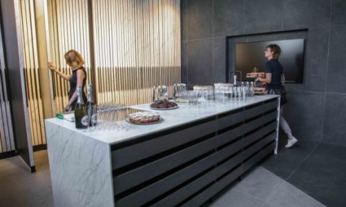 Nowy showroom Laminam w Poznaniu. Zobacz spieki kwarcowe w wielkim formacie!