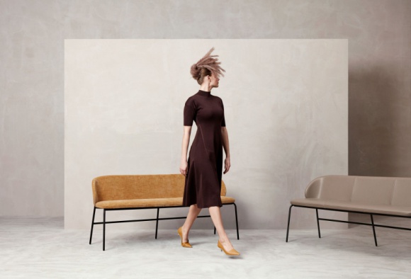 Dom, LIFESTYLE - Duńska marka meblowa BoConcept, rozszerza swoją kultową kolekcję Princeton, wprowadzając do oferty nową ławkę i stołek barowy. Obie nowości zaprojektowane są przez utalentowanego skandynawskiego designera Mortena Georgsena, który zasłynął projektem flagowego krzesła tej kolekcji.