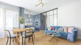 Vintage, loft i art deco: mieszanka idealna Dom, LIFESTYLE - Osiedle Mickiewicza położone na warszawskim Żoliborzu to miejsce otoczone klimatycznymi restauracjami, sklepikami i zielenią. Właśnie tu powstał apartament, wymykający się utartym schematom.