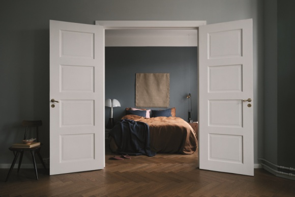 Tikkurila: urok ciemnych wnętrz