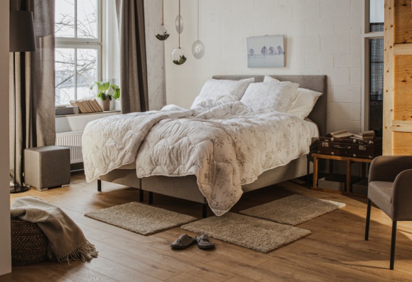 Dom, LIFESTYLE - Niektóre gatunki zwierząt zapadają w sen zimowy. Podczas tego stanu dochodzi do okresowego spowolnienia procesów życiowych, co pozwala przetrwać trudne warunki tej pory roku. Również ludzki organizm odczuwa wpływ mroźnych miesięcy.